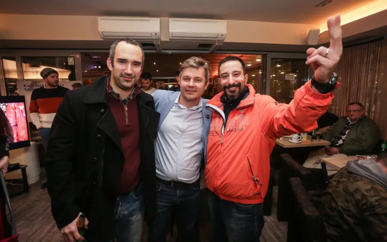 Dobra atmosfera kod Daria Juričana: 'Ljudi su mala smeća i glasali su za korupciju'