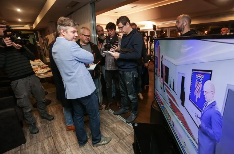 Dobra atmosfera kod Daria Juričana: 'Ljudi su mala smeća i glasali su za korupciju'