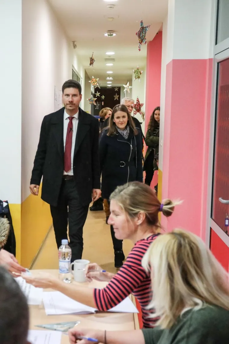 Predsjednički kandidat Ivan Pernar glasovao na predsjedničkim izborima