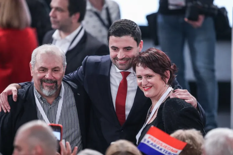SDP-OVCI SLAVE REZULTAT: Zoran Milanović obratio se nakon objave prvih neslužbenih rezultata