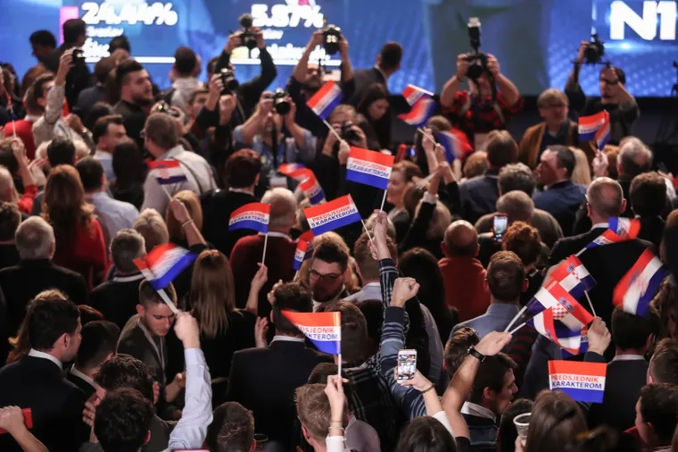 SDP-OVCI SLAVE REZULTAT: Zoran Milanović obratio se nakon objave prvih neslužbenih rezultata