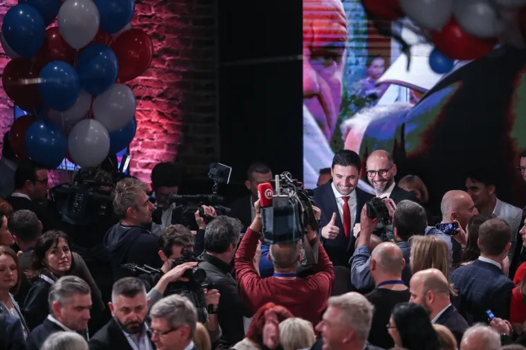 SDP-OVCI SLAVE REZULTAT: Zoran Milanović obratio se nakon objave prvih neslužbenih rezultata