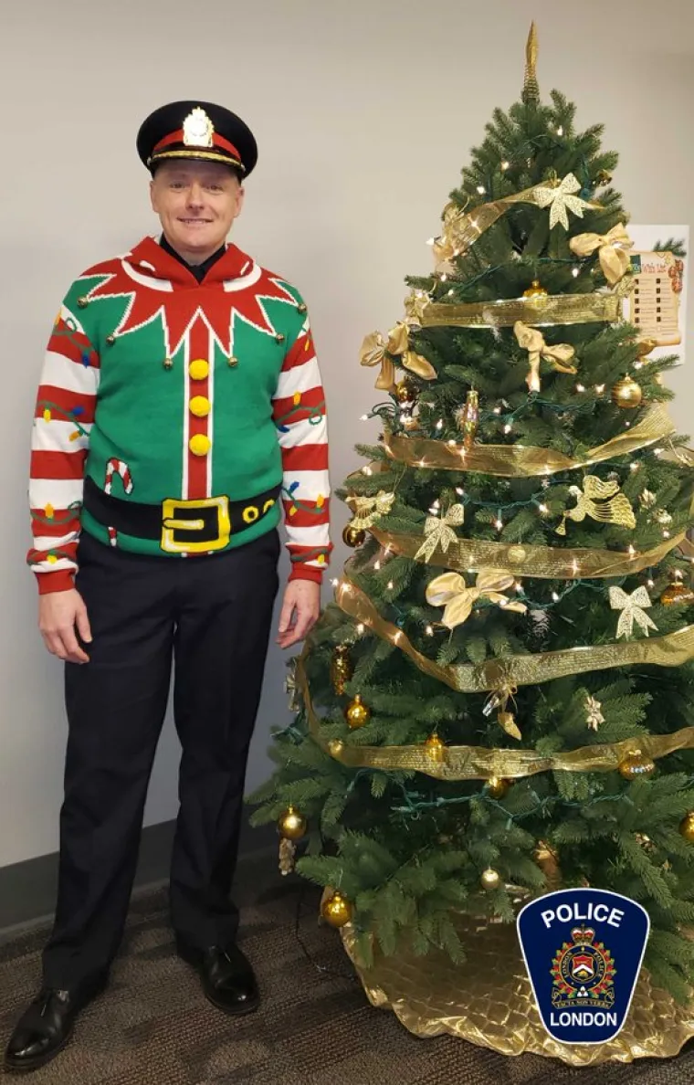 Da postoji nagrada za najčudniji božićni džemper, ovi ljudi bi ju osvojili