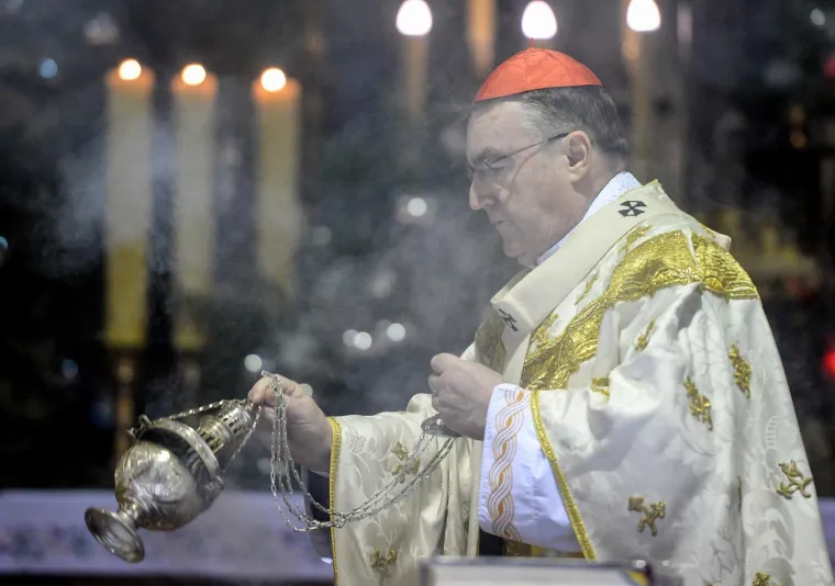 Polnoćku u zagrebačkoj katedrali predvodio Bozanić: Na misu do&scaron;ao i Bandić...