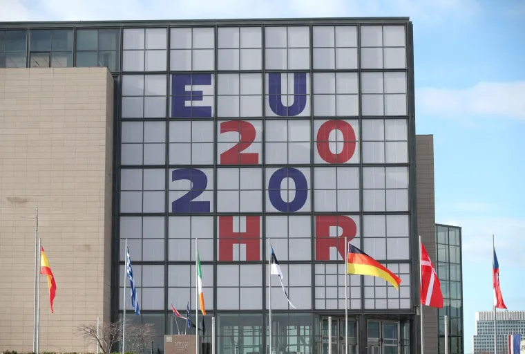 'Presvukli' su NSK: Pogledajte kako izgleda za hrvatsko predsjedanje EU-om