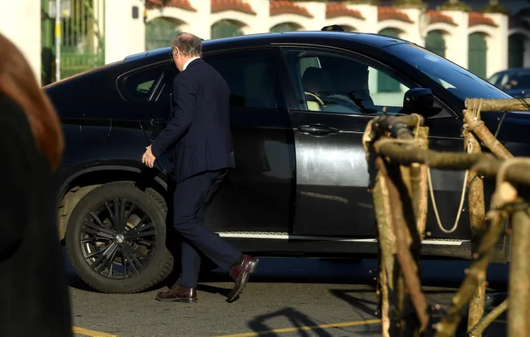 Dražen Bošnjaković na misu je došao sa BMW-om X6.