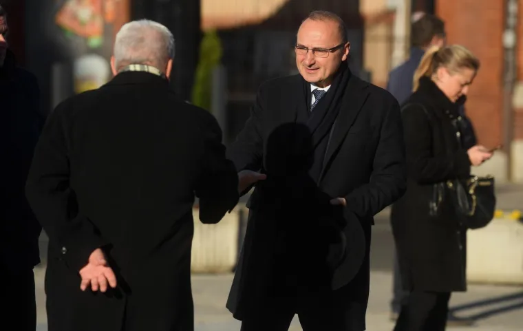 VRH HDZ-A NA BOŽIĆNOJ MISI U ZAGREBAČKOJ KATEDRALI: Pogledajte tko je sve stigao