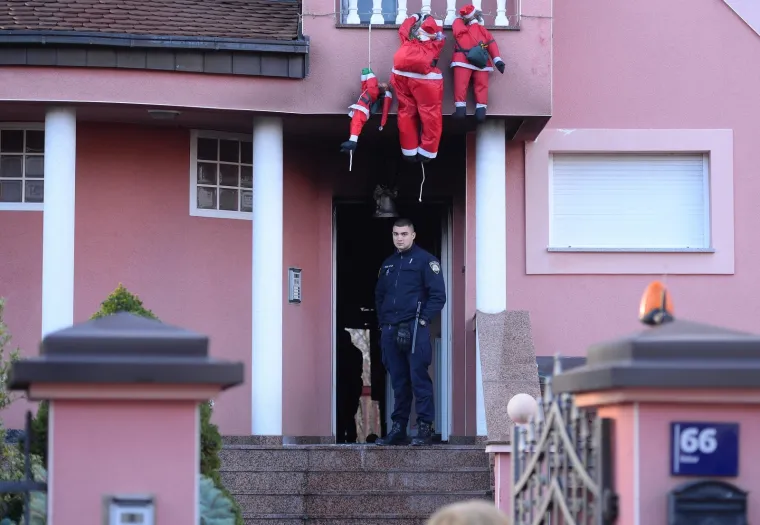 Ovo je kuća iz koje je Pavle Kalinić spasio svoje susjede: 'Ni&scaron;ta se nije vidjelo od dima, jedva sam ih izvukao'