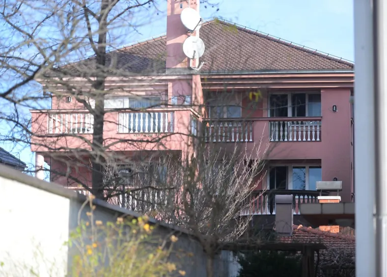 Ovo je kuća iz koje je Pavle Kalinić spasio svoje susjede: 'Ni&scaron;ta se nije vidjelo od dima, jedva sam ih izvukao'