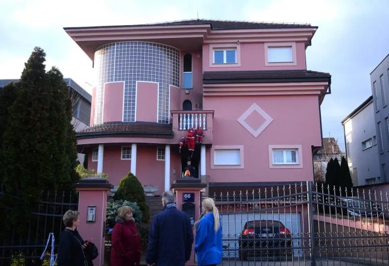 Ovo je kuća iz koje je Pavle Kalinić spasio svoje susjede: 'Ni&scaron;ta se nije vidjelo od dima, jedva sam ih izvukao'