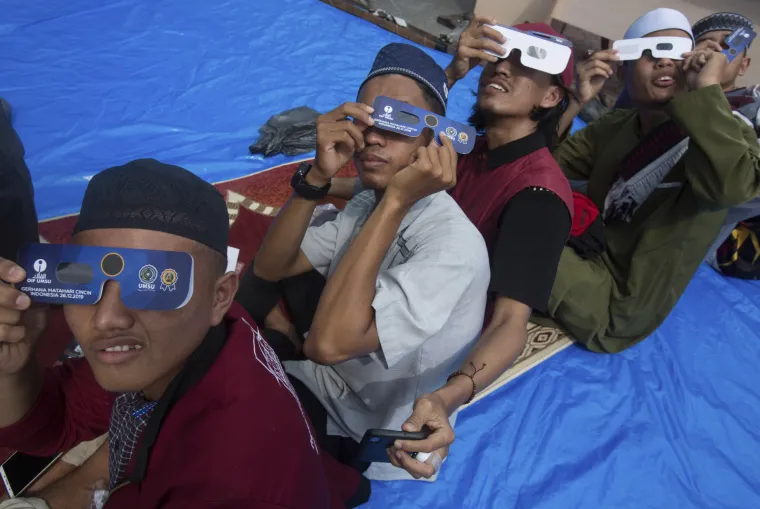 Rijedak nebeski fenomen: Pogledajte kako izgleda sunčev vatreni prsten