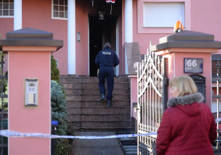 PAVLE KALINIĆ HEROJSKI SPASIO LJUDE IZ POŽARA: U kući jo&scaron; traje policijski očevid