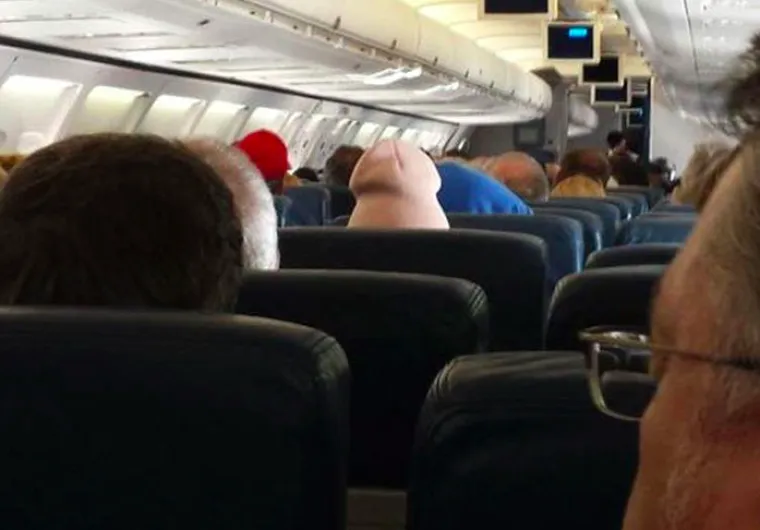 Panda u avionu? Ljudi su slikali čudne prizore u avionima koje su jednostavno morali podjeliti sa drugima