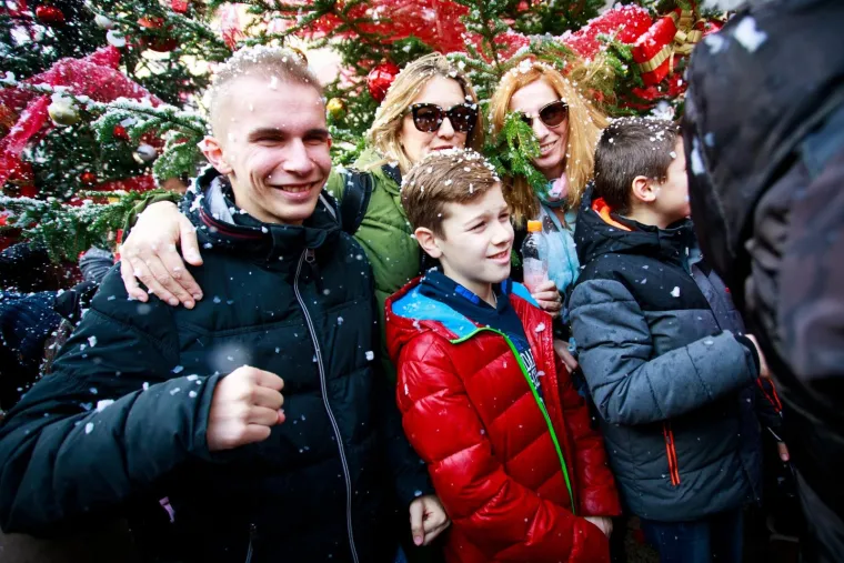 Splićani odradili generalnu probu! Pogledajte kako su proslavili doček Nove godine u 15 sati