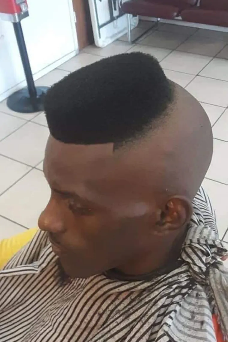 PITATE SE POSTOJI LI NAJGORA FRIZURA IKAD NAPRAVLJENA? Pa, postoji, ali ne radi se o samo jednoj. Nažalost, ima ih vi&scaron;e...