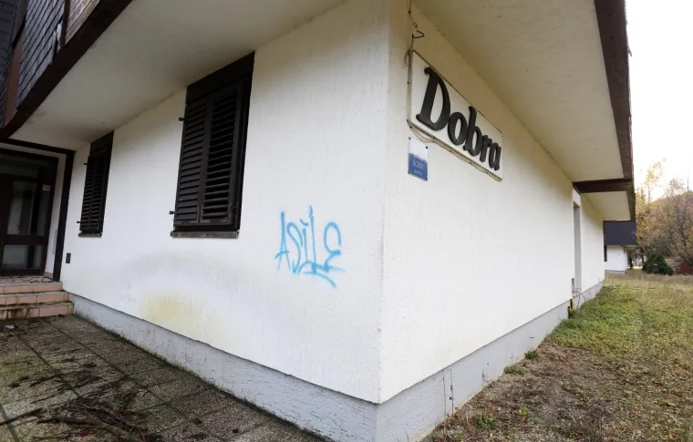 Černobil, ali na hrvatski način: Za&scaron;to nitko ne želi kupiti Bjelolasicu ni nakon 17 dražbi i popusta od 80%!