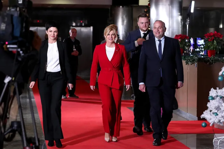 Kolinda Grabar-Kitarović i Zoran Milanović ponovno se sučelili: U zadnjim satima kampanje bore se za nove glasove