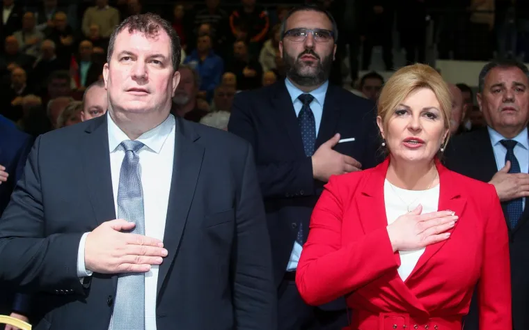 Veseli skup u Bandićevoj utvrdi: Red pjesme, red plesa pa govora... Dobrog raspoloženja nije manjkalo