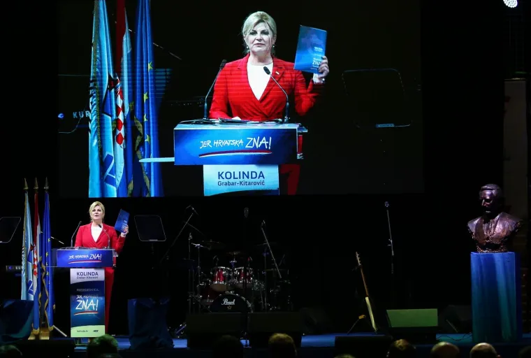 Veseli skup u Bandićevoj utvrdi: Red pjesme, red plesa pa govora... Dobrog raspoloženja nije manjkalo