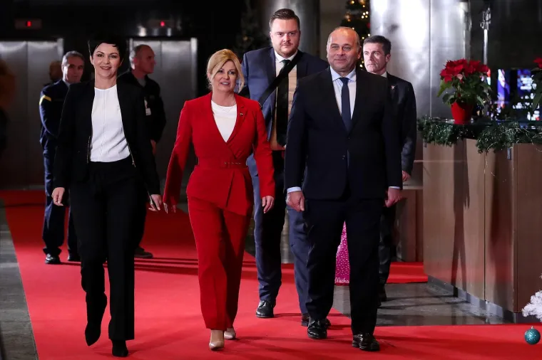 DRUGA PREDSJEDNIČKA DEBATA: Kolinda Grabar Kitarović i Zoran Milanović stigli su na HRT