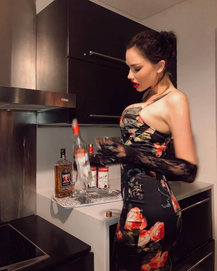 ZA NOVU OBUKLE PUNO PRETIJESNE HALJINE I OTKRILE PREVI&Scaron;E: Neki im govorili da se to ne može, one kažu da se to može