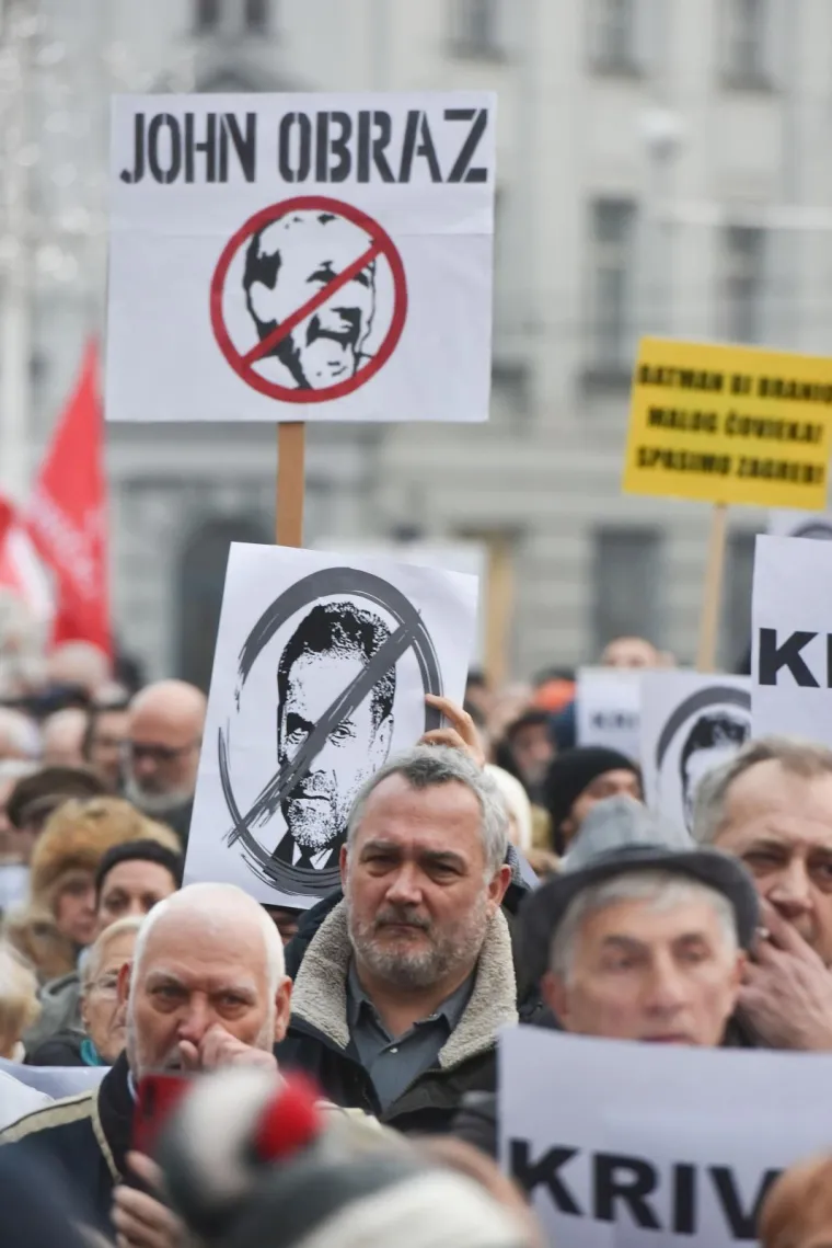 Milan Bandić na novom udaru prosvjednika: 'I Zagreb svog Sanadera ima! Kriv si!'