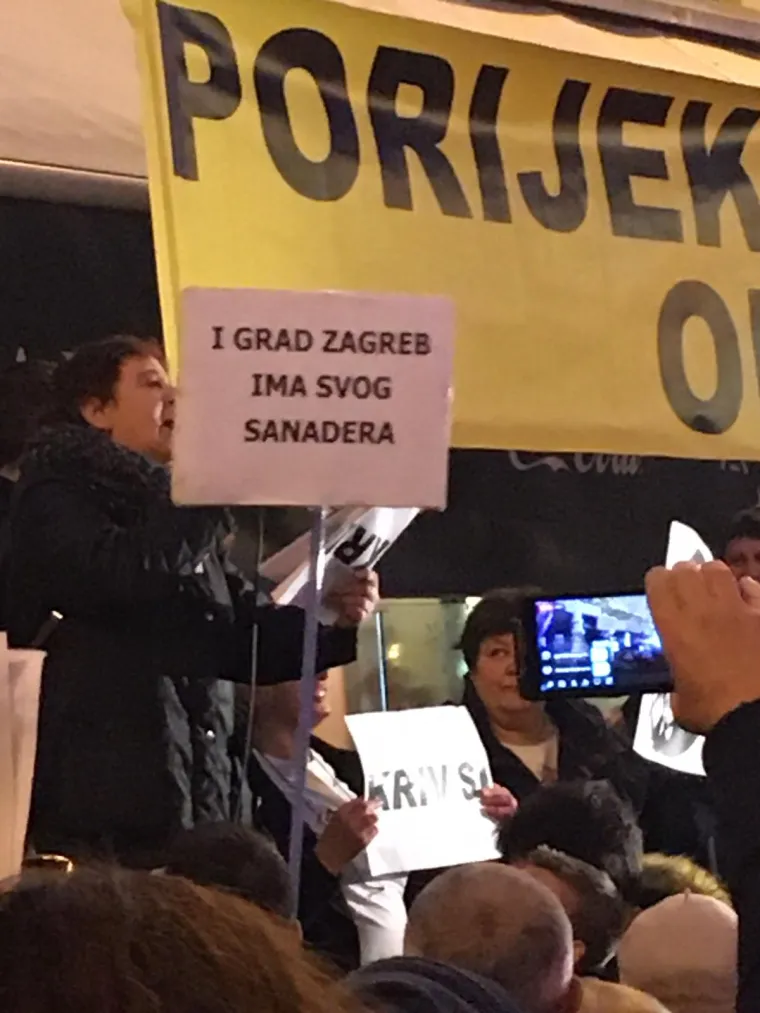 Milan Bandić na novom udaru prosvjednika: 'I Zagreb svog Sanadera ima! Kriv si!'