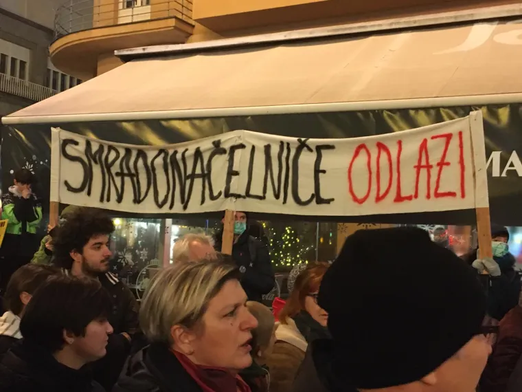 Milan Bandić na novom udaru prosvjednika: 'I Zagreb svog Sanadera ima! Kriv si!'