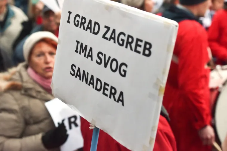 Milan Bandić na novom udaru prosvjednika: 'I Zagreb svog Sanadera ima! Kriv si!'