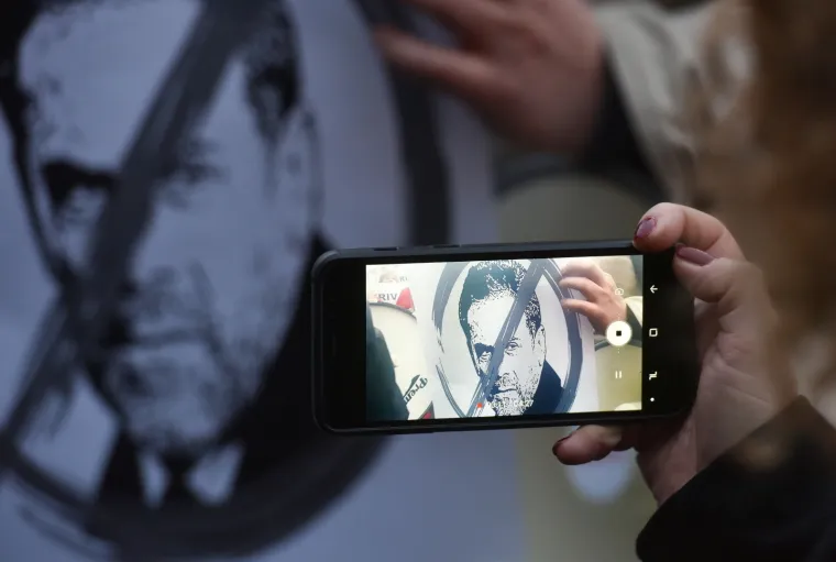 Milan Bandić na novom udaru prosvjednika: 'I Zagreb svog Sanadera ima! Kriv si!'