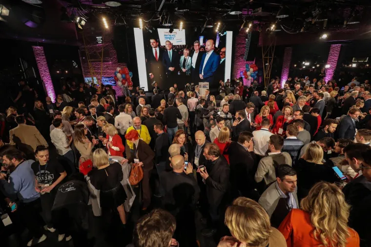 ZORAN MILANOVIĆ NOVI JE HRVATSKI PREDSJEDNIK: U stožeru vlada euforija, svi čekaju pobjednika