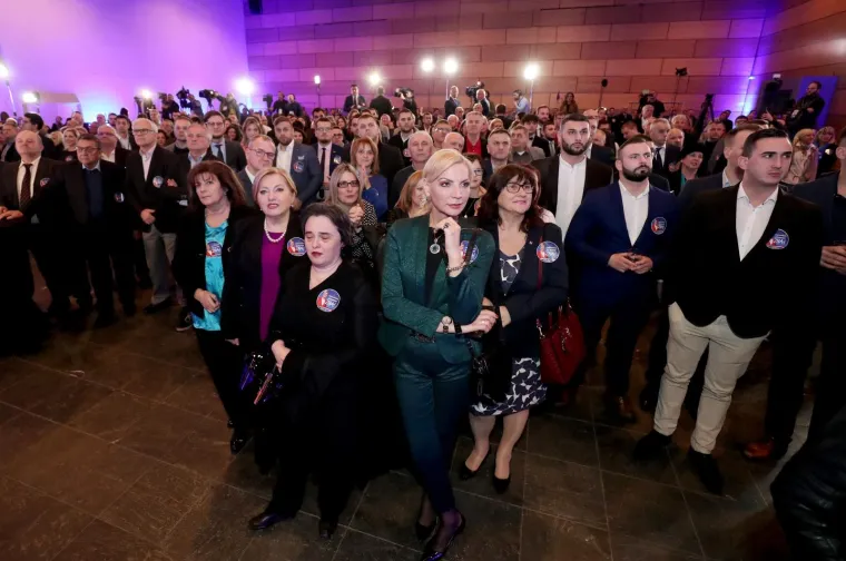 MILANOVIĆ DOBIO IZBORE: U Kolindinom stožeru razočaranje i nevjerica