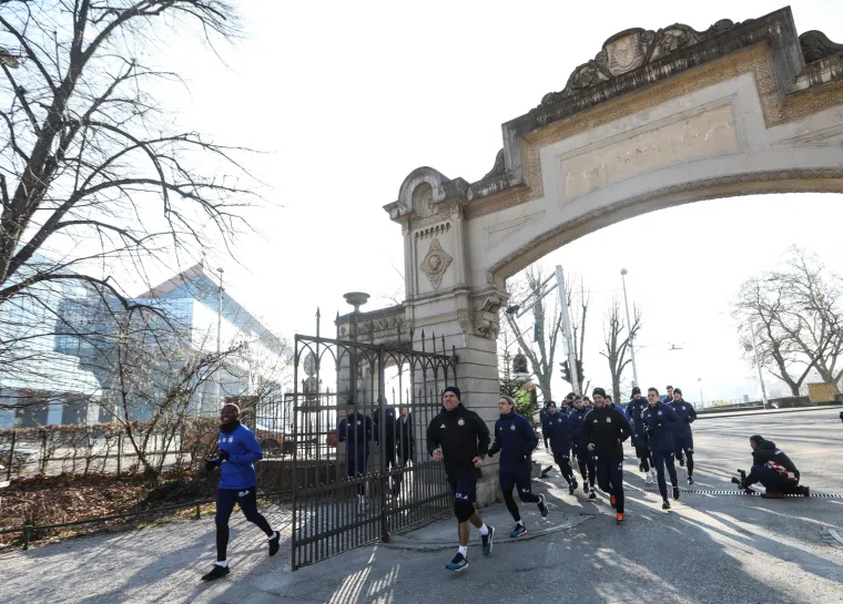 Dinamo počeo pripreme za nastavak sezone, Bjelica odlučno: 'Ambicija je osvojiti dvostruku krunu'