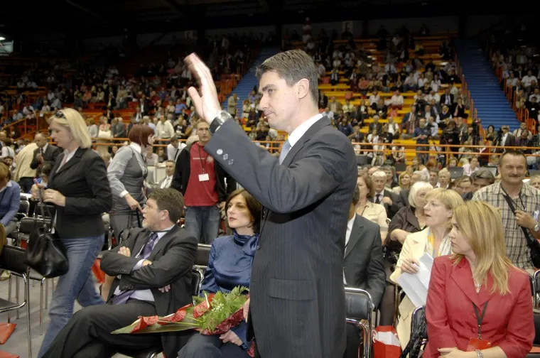 KAKO JE ZORAN MILANOVIĆ IZGLEDAO PRIJE DESETAK GODINA? Pogledajte fotografije iz vremena dok je jo&scaron; bio dobar s Bandićem