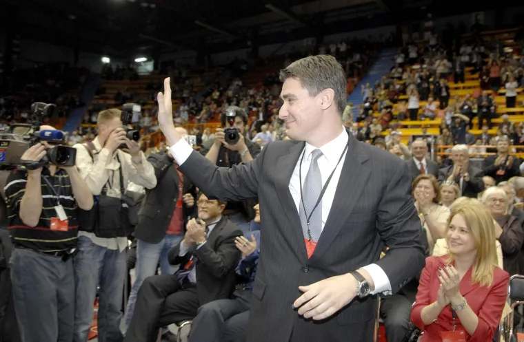 KAKO JE ZORAN MILANOVIĆ IZGLEDAO PRIJE DESETAK GODINA? Pogledajte fotografije iz vremena dok je jo&scaron; bio dobar s Bandićem