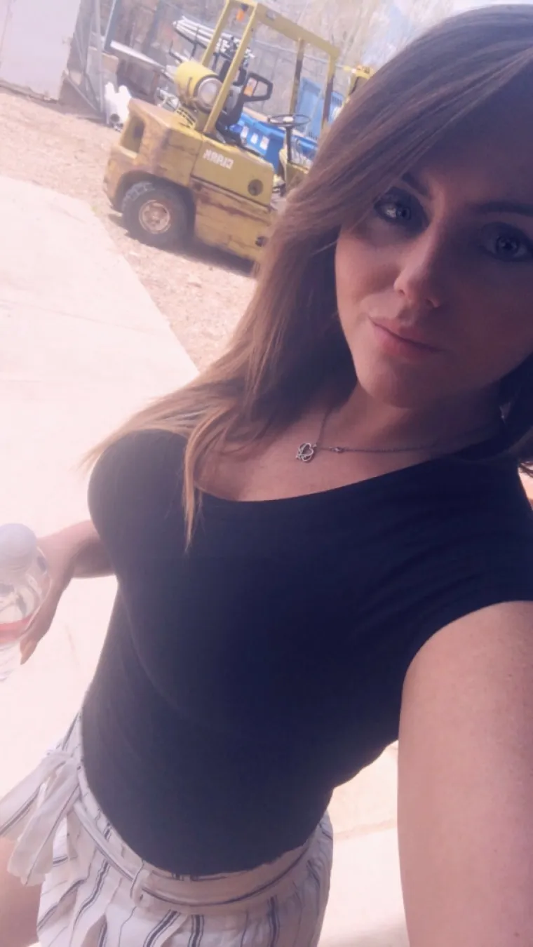 EVO &Scaron;TO KOLEGICE RADE KAD MISLE DA IH NITKO NE VIDI: Njihove fotografije ne raduju &scaron;efa, ali svi drugi su jako sretni