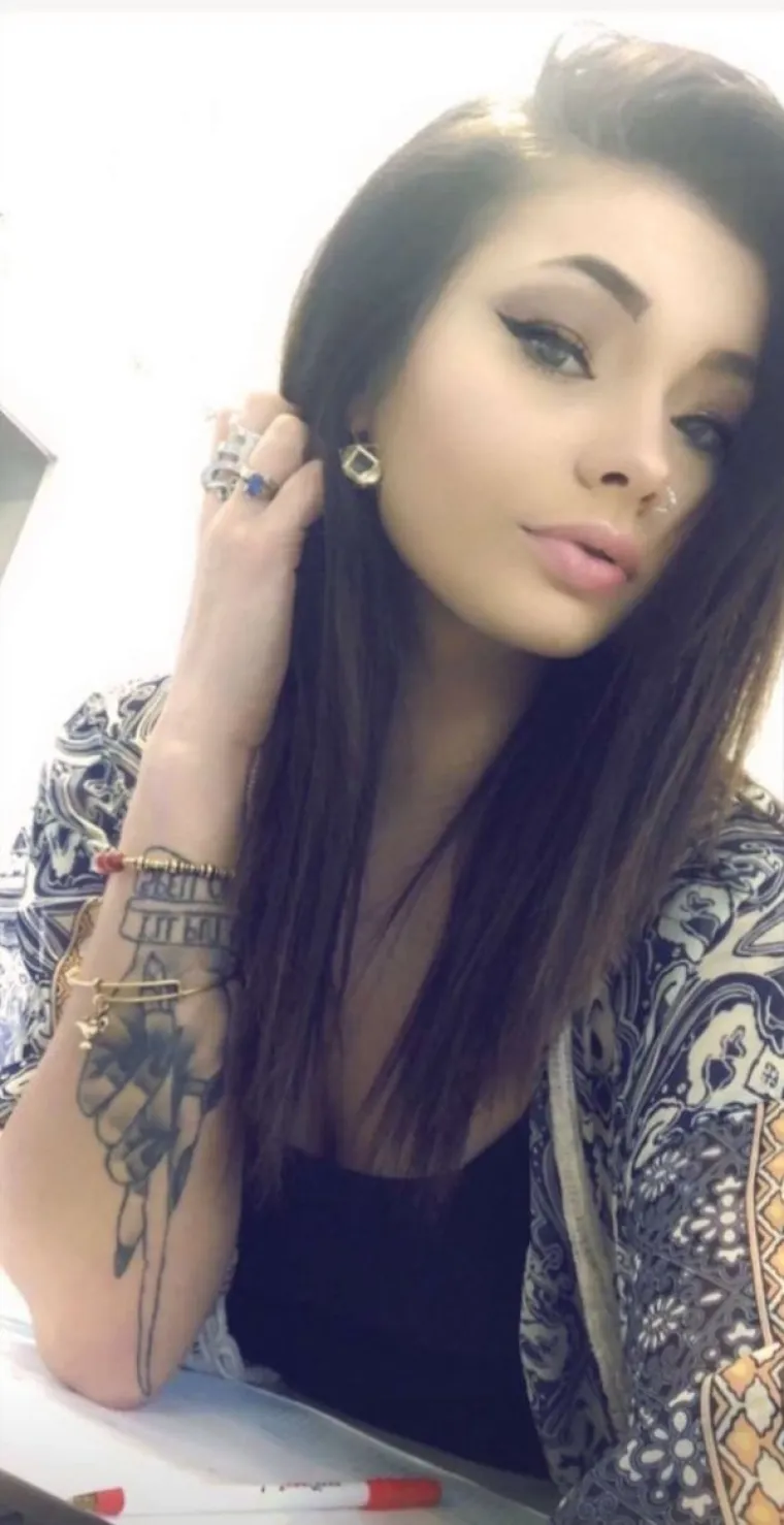 EVO &Scaron;TO KOLEGICE RADE KAD MISLE DA IH NITKO NE VIDI: Njihove fotografije ne raduju &scaron;efa, ali svi drugi su jako sretni