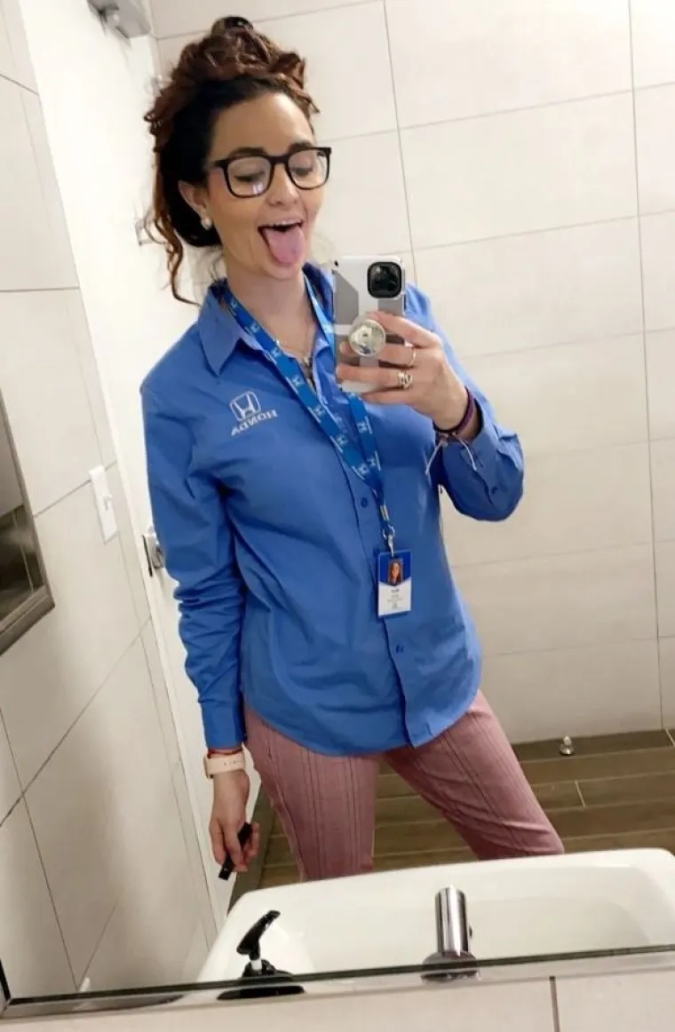 EVO &Scaron;TO KOLEGICE RADE KAD MISLE DA IH NITKO NE VIDI: Njihove fotografije ne raduju &scaron;efa, ali svi drugi su jako sretni