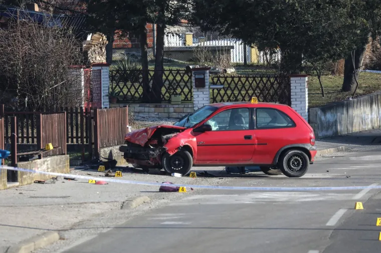 Užas u Zagorju: Sletio s ceste i usmrtio pje&scaron;akinju