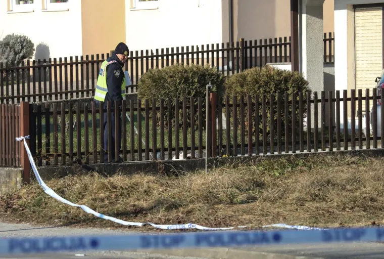 Užas u Zagorju: Sletio s ceste i usmrtio pje&scaron;akinju