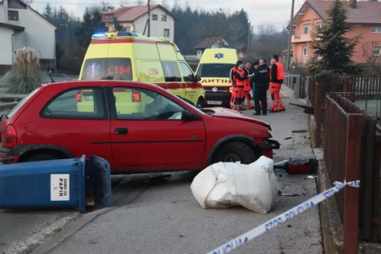 Užas u Zagorju: Sletio s ceste i usmrtio pje&scaron;akinju