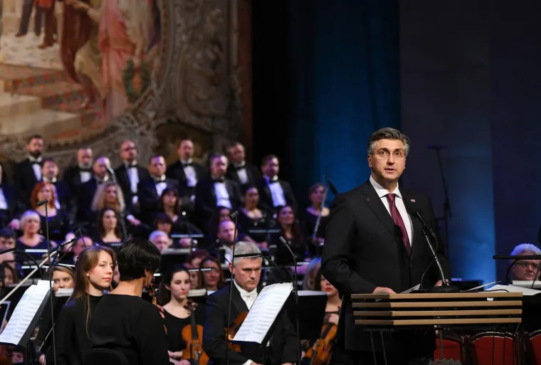 Koncertom u zagrebačkom HNK označen početak predsjedanja RH Vijećem EU: Pogledajte tko je došao