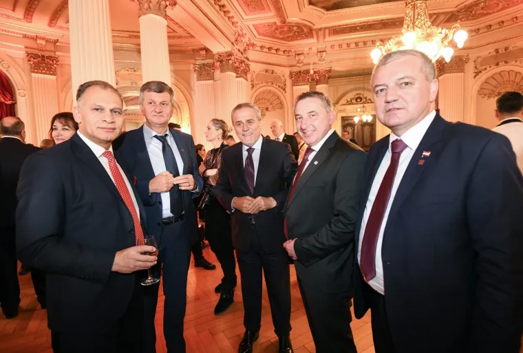 Koncertom u zagrebačkom HNK označen početak predsjedanja RH Vijećem EU: Pogledajte tko je došao