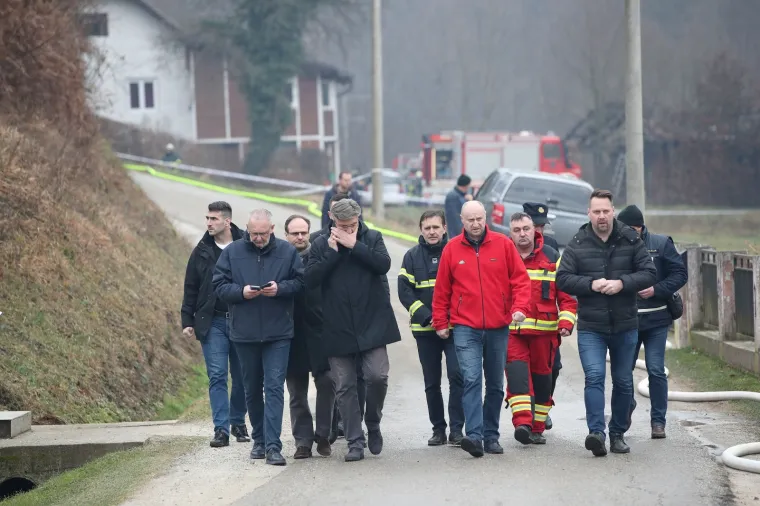 Fotografije užasa: Na mjesto tragedije u kojoj je poginulo &scaron;est ljudi stigli Plenković i Božinović