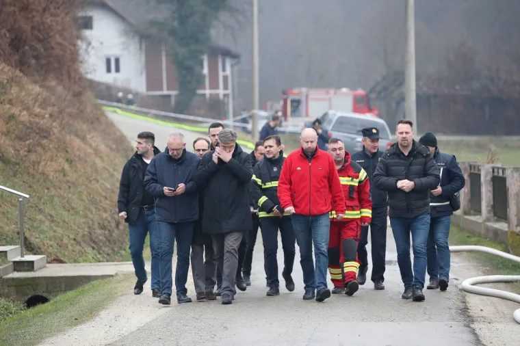 Fotografije užasa: Na mjesto tragedije u kojoj je poginulo &scaron;est ljudi stigli Plenković i Božinović
