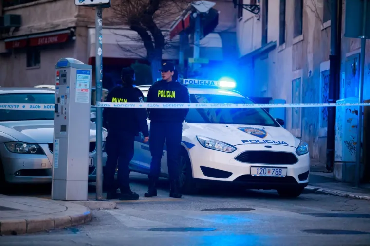 Užas u središtu Splita! Ubijena dvojica muškaraca, a jedan ranjen u razmaku manje od minute!
