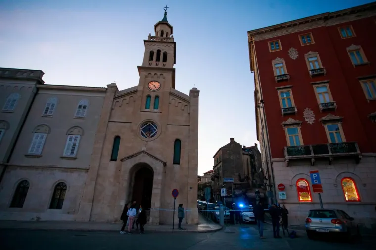 BRUTALAN OBRAČUN U SPLITU: Upucao trojicu mu&scaron;karaca i pobjegao