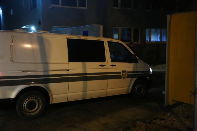 Neviđene mjere osiguranja: Splitski trostruki ubojica dovezen u bolnicu u Zagreb!