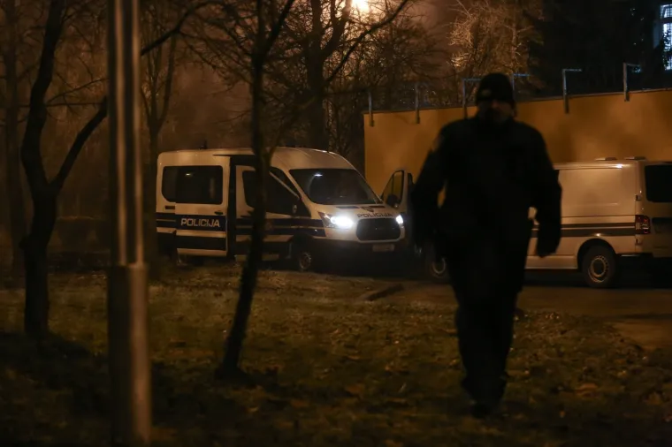 Neviđene mjere osiguranja: Splitski trostruki ubojica dovezen u bolnicu u Zagreb!