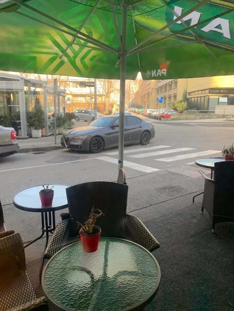 Tko im je dao vozačku? Pogledajte majstorske vje&scaron;tine parkiranja diljem Hrvatske